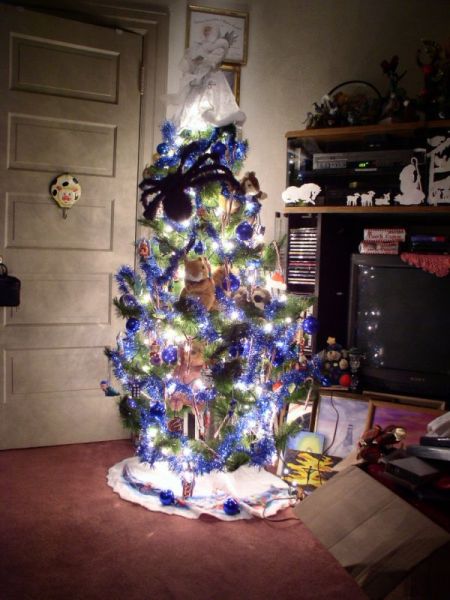File:2007-01-03@08-10 tree.jpg