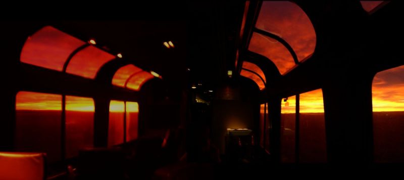 File:2005-12-22@13-58 Sunrise on Amtrak.jpg